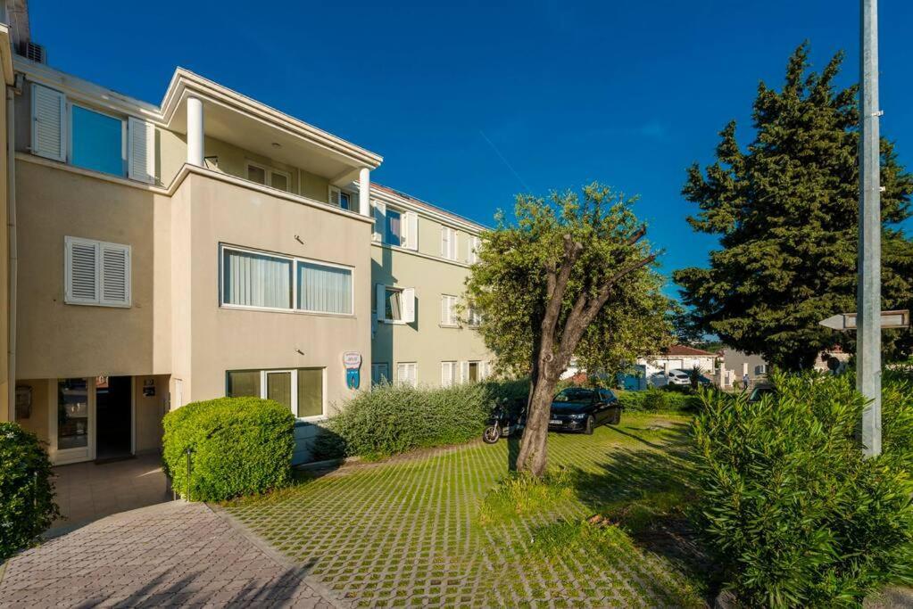 Apartment Kate With Free Parking 두브로브니크 외부 사진