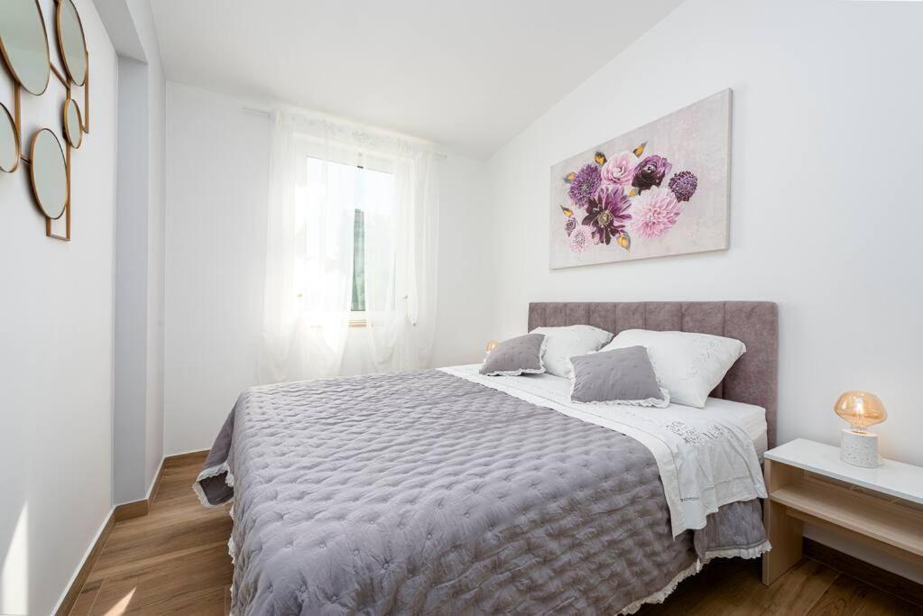 Apartment Kate With Free Parking 두브로브니크 외부 사진